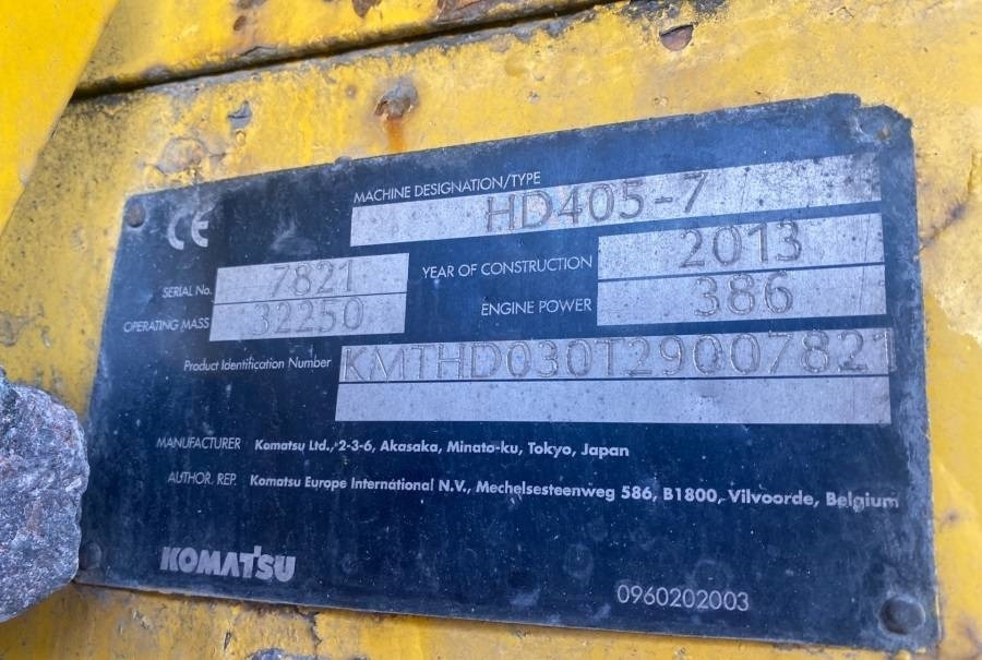 Komatsu HD405-7 - Shkarkues i palëvizshëm: foto 3 Komatsu HD405-7 - Shkarkues i palëvizshëm: foto 3