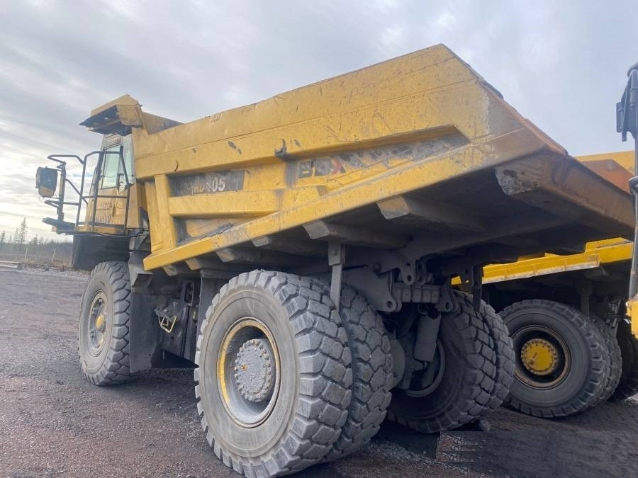 Komatsu HD405-7 - Shkarkues i palëvizshëm: foto 1 Komatsu HD405-7 - Shkarkues i palëvizshëm: foto 1