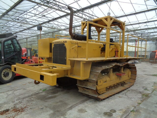 Caterpillar D6C - Traktor: foto 1 Caterpillar D6C - Traktor: foto 1