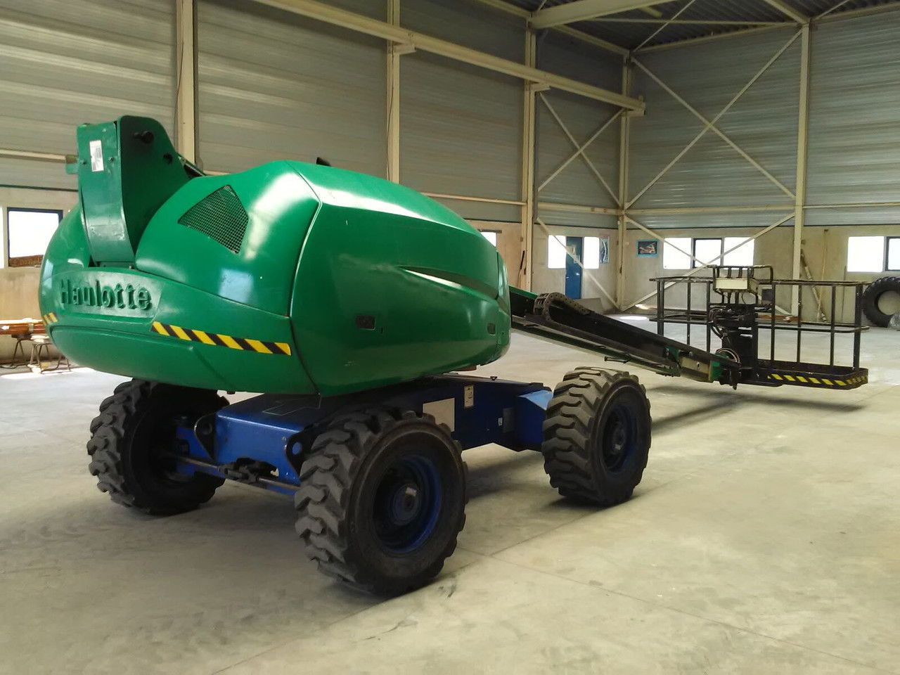 Haulotte HX14 - Krah teleskopik: foto 1 Haulotte HX14 - Krah teleskopik: foto 1