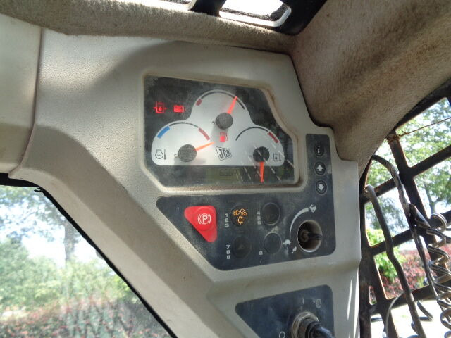 JCB 135 R - Mini fadrom: foto 2 JCB 135 R - Mini fadrom: foto 2