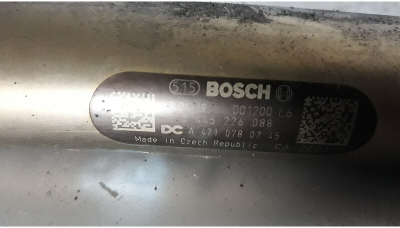 Bosch MB Actros MP4 - Filtri i karburantit për Kamioni: foto 4 Bosch MB Actros MP4 - Filtri i karburantit për Kamioni: foto 4