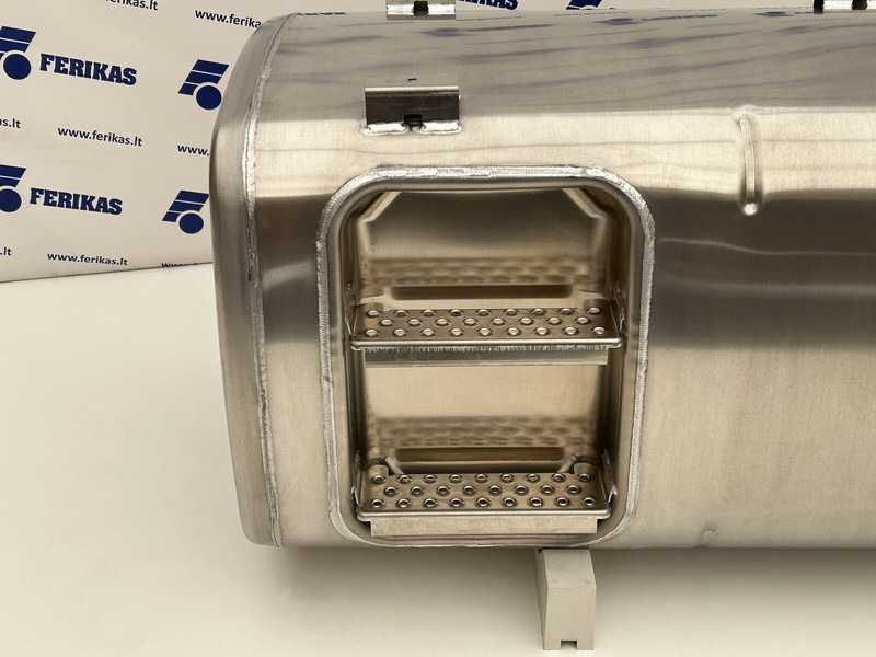 DAF New aluminum fuel tank 765L - Serbatori i karburantit për Kamioni: foto 4 DAF New aluminum fuel tank 765L - Serbatori i karburantit për Kamioni: foto 4