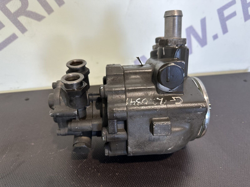 DAF XF106 - Pompa e drejtimit për Kamioni: foto 2 DAF XF106 - Pompa e drejtimit për Kamioni: foto 2