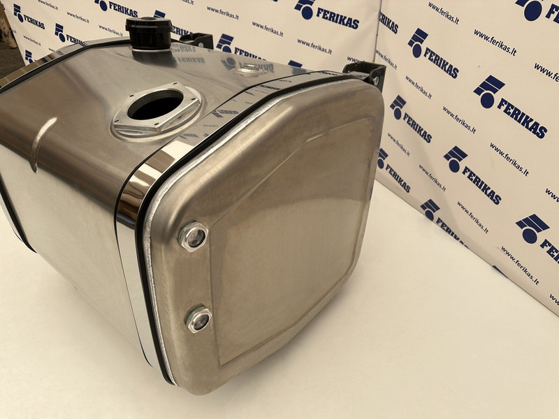 Hydraulic aluminum oil tank 250L - Serbatori hidraulik për Kamioni: foto 3 Hydraulic aluminum oil tank 250L - Serbatori hidraulik për Kamioni: foto 3