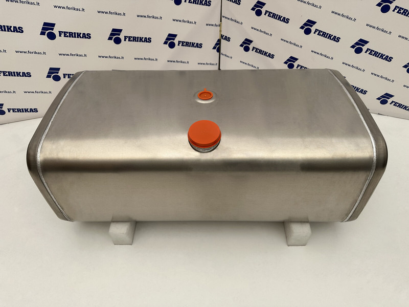 Iveco New aluminum fuel tank 350L - Serbatori i karburantit për Kamioni: foto 1 Iveco New aluminum fuel tank 350L - Serbatori i karburantit për Kamioni: foto 1