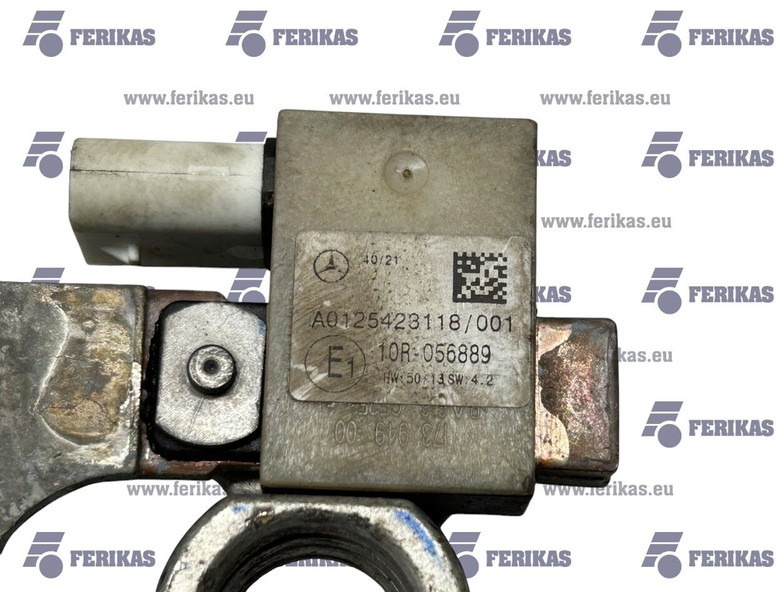 Mercedes-Benz battery sensor - Sensor për Kamioni: foto 4 Mercedes-Benz battery sensor - Sensor për Kamioni: foto 4