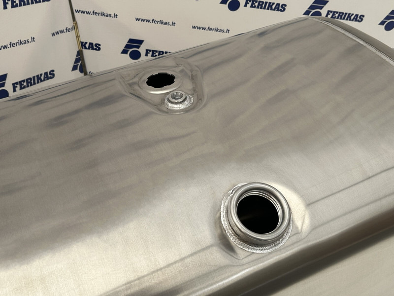 Scania New aluminum fuel tank 395L - Serbatori i karburantit për Kamioni: foto 4 Scania New aluminum fuel tank 395L - Serbatori i karburantit për Kamioni: foto 4