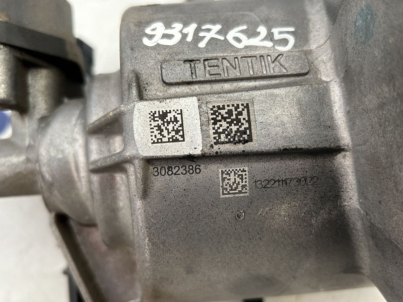 Scania fuel filter housing - Filtri i karburantit për Kamioni: foto 4 Scania fuel filter housing - Filtri i karburantit për Kamioni: foto 4