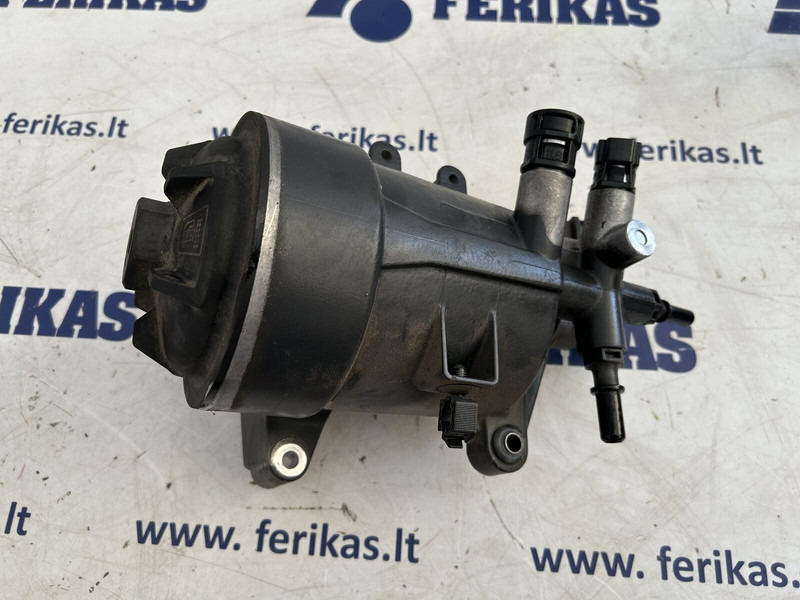 Scania fuel filter housing - Filtri i karburantit për Kamioni: foto 1 Scania fuel filter housing - Filtri i karburantit për Kamioni: foto 1