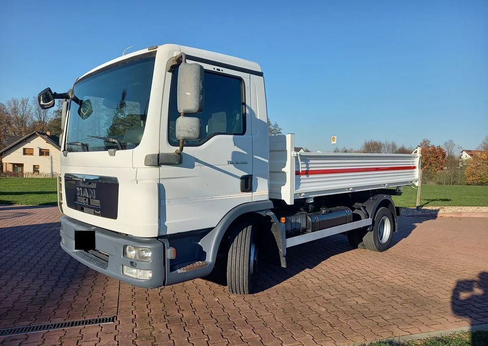 MAN TGL 12 180 BLOKADA KLIMA RESOR - Kamion vetëshkarkues: foto 4 MAN TGL 12 180 BLOKADA KLIMA RESOR - Kamion vetëshkarkues: foto 4