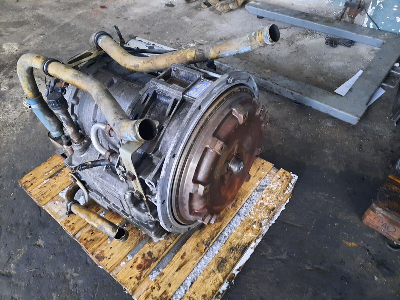 Iveco ZF 6HP604C Cursor 8. 6HP594C - Kutia e marsheve: foto 1 Iveco ZF 6HP604C Cursor 8. 6HP594C - Kutia e marsheve: foto 1