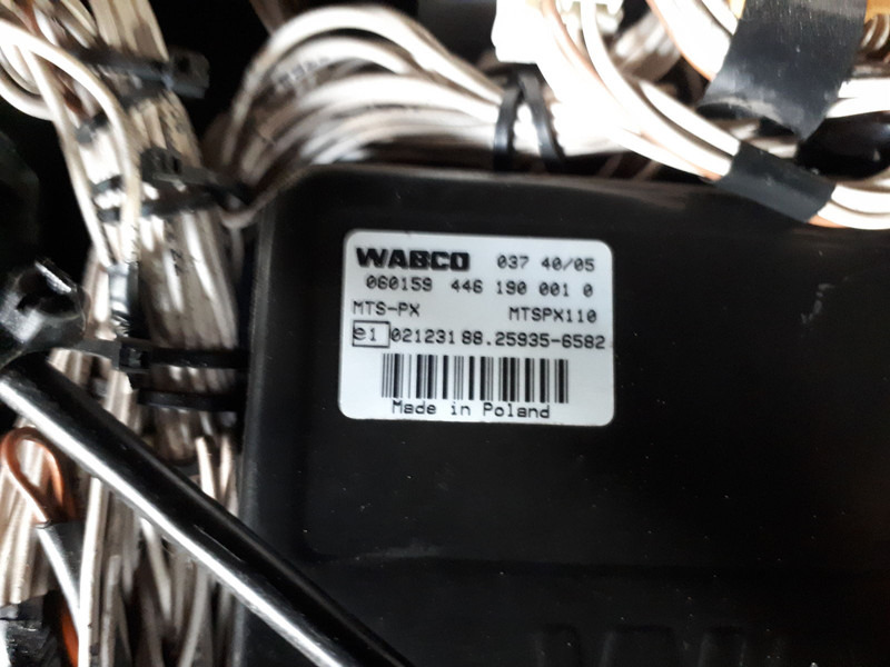 ECU MAN MUX2-M 1364.21020101/ 1364.21010101: foto 10 ECU MAN MUX2-M 1364.21020101/ 1364.21010101: foto 10