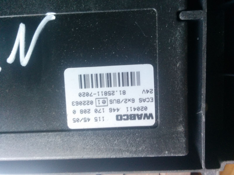 ECU MAN MUX2-M 1364.21020101/ 1364.21010101: foto 8 ECU MAN MUX2-M 1364.21020101/ 1364.21010101: foto 8