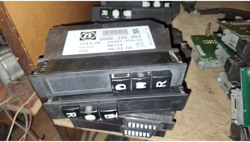 Wabco AT2412 .VT 2412B. EGS8. EGS7 - Pjesë këmbimi: foto 2 Wabco AT2412 .VT 2412B. EGS8. EGS7 - Pjesë këmbimi: foto 2