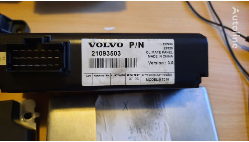 Volvo 20815236-P04. 70327101. 2054900 . 20744283-01. 3192577. 20815236 - ECU: foto 4 Volvo 20815236-P04. 70327101. 2054900 . 20744283-01. 3192577. 20815236 - ECU: foto 4