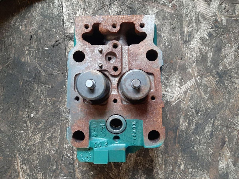 Volvo 8113069 - Blloku i cilindrit: foto 1 Volvo 8113069 - Blloku i cilindrit: foto 1