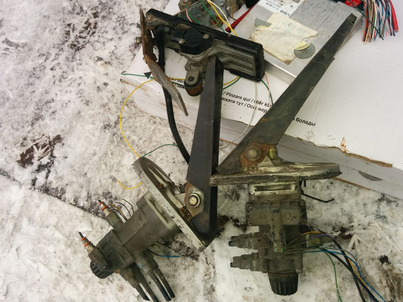 Volvo B12 - Pjesët e frenave: foto 4 Volvo B12 - Pjesët e frenave: foto 4