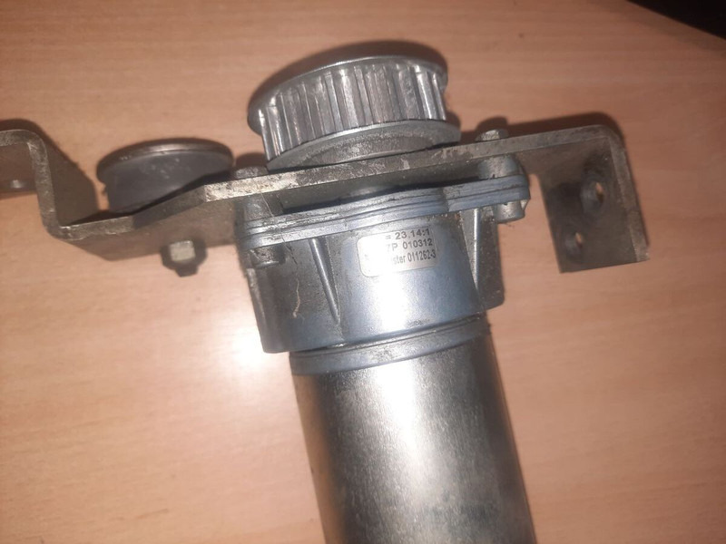 Volvo Сервомотор WP29E / ACP06120G1 - Sistemi elektrik: foto 3 Volvo Сервомотор WP29E / ACP06120G1 - Sistemi elektrik: foto 3