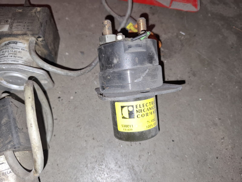 Volvo Жгут проводов .Сервогаз VDO - 408.401.3\ 445.804/5/020. 445.804. - Kabllot/ Pajimet e telave: foto 4 Volvo Жгут проводов .Сервогаз VDO - 408.401.3\ 445.804/5/020. 445.804. - Kabllot/ Pajimet e telave: foto 4