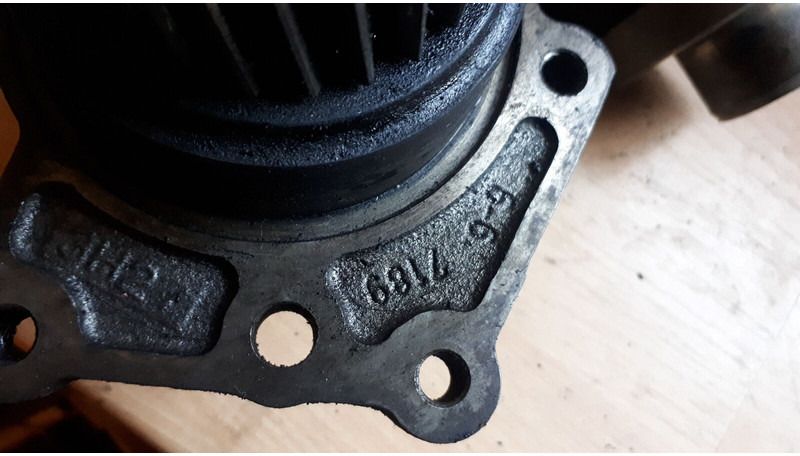 Volvo привода шкивов ремней и топливного насоса - Kollodok: foto 5 Volvo привода шкивов ремней и топливного насоса - Kollodok: foto 5