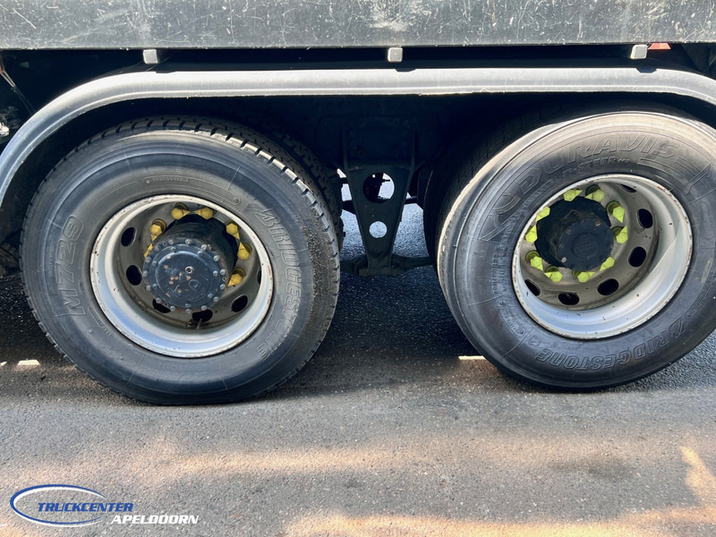 DAF CF 85.380 Inox tank ADR, 6x2, Euro 2 - Kamion me vakuum: foto 5 DAF CF 85.380 Inox tank ADR, 6x2, Euro 2 - Kamion me vakuum: foto 5