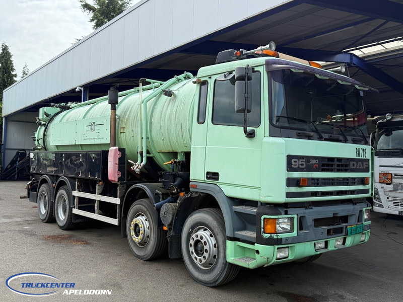 DAF XF 95.360 20400 Liter, 8x4 Steel springs - Kamion me vakuum: foto 1 DAF XF 95.360 20400 Liter, 8x4 Steel springs - Kamion me vakuum: foto 1