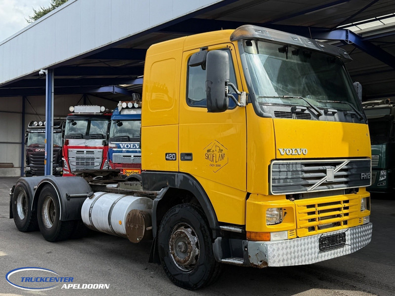 Volvo FH 12 - 420 6x4, Handgeschakeld, Euro 2, Hydrauliek - Gjysmë-kamion: foto 1 Volvo FH 12 - 420 6x4, Handgeschakeld, Euro 2, Hydrauliek - Gjysmë-kamion: foto 1