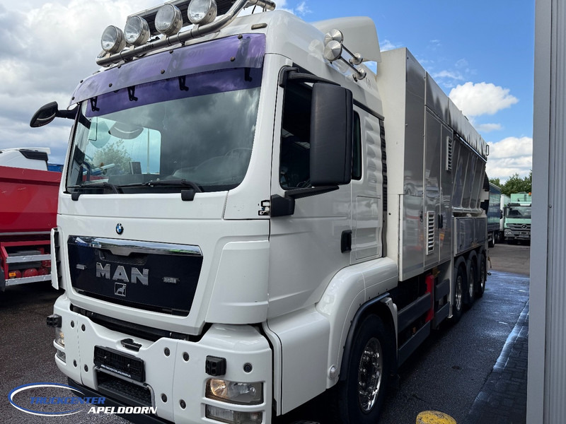 MAN TGS 35.480 RSP Saugbagger, 8x4, Euro 5, Handgeschakeld - Kamion me vakuum: foto 3 MAN TGS 35.480 RSP Saugbagger, 8x4, Euro 5, Handgeschakeld - Kamion me vakuum: foto 3