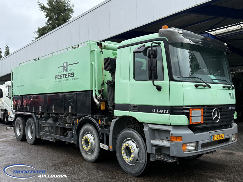 Mercedes-Benz Actros 4140 8x4 Naafreductie, Bladgeveerd, ADR - Kamion me vakuum: foto 1 Mercedes-Benz Actros 4140 8x4 Naafreductie, Bladgeveerd, ADR - Kamion me vakuum: foto 1