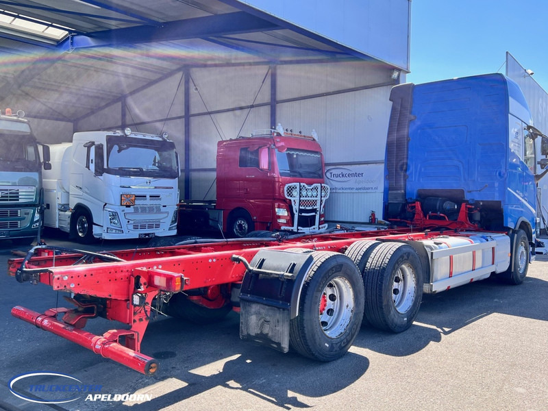 Volvo FH 540 6x4, Dual clutch, XL Globetrotter, PTO, Retarder - Kamion kabinë-shasi: foto 2 Volvo FH 540 6x4, Dual clutch, XL Globetrotter, PTO, Retarder - Kamion kabinë-shasi: foto 2