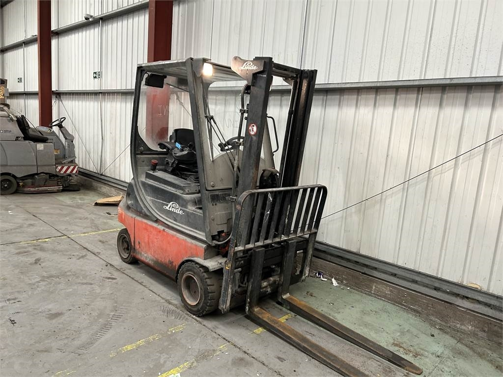 Linde E18P-02 - Pirun elektrik: foto 4 Linde E18P-02 - Pirun elektrik: foto 4
