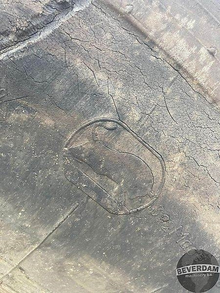 Gomë për Makineri bujqësore Banden + velg 28R26: foto 7