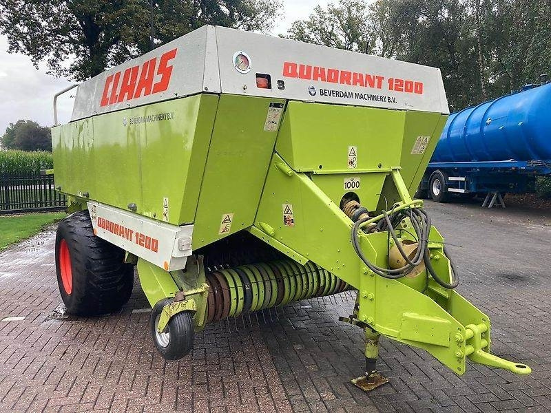 Claas Quadrant 1200 - Dengmbledhëse katrore: foto 3 Claas Quadrant 1200 - Dengmbledhëse katrore: foto 3