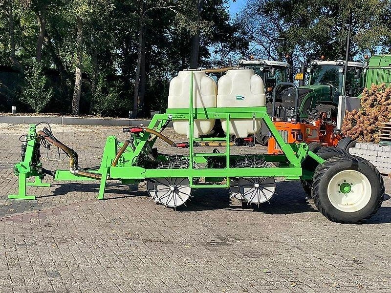 Duport Liquiliser SW1519 TC - Shpërndarës plehu kimik: foto 2 Duport Liquiliser SW1519 TC - Shpërndarës plehu kimik: foto 2