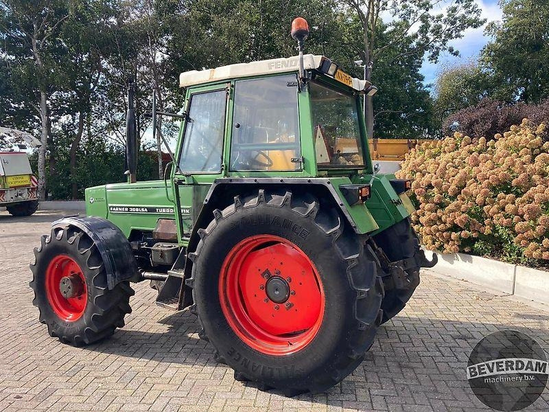 Fendt 308LSA Turbomatik - Traktor: foto 3 Fendt 308LSA Turbomatik - Traktor: foto 3