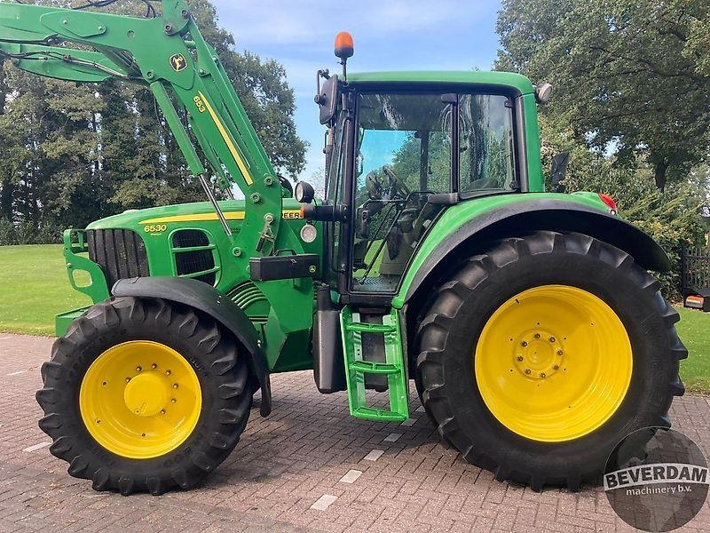 John Deere 6530 Premium - Traktor: foto 2 John Deere 6530 Premium - Traktor: foto 2