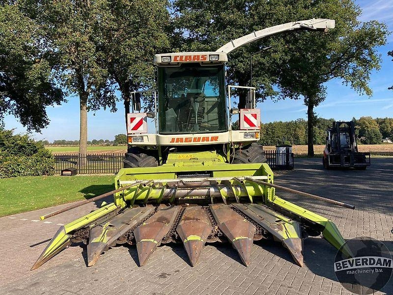 Claas Jaguar 880 - Makineri bujqësore: foto 4 Claas Jaguar 880 - Makineri bujqësore: foto 4