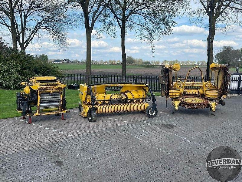 New Holland RI450 pickup kooi/drumm/trummel corncracker toebe - Kokë e makinës korrëse: foto 1 New Holland RI450 pickup kooi/drumm/trummel corncracker toebe - Kokë e makinës korrëse: foto 1