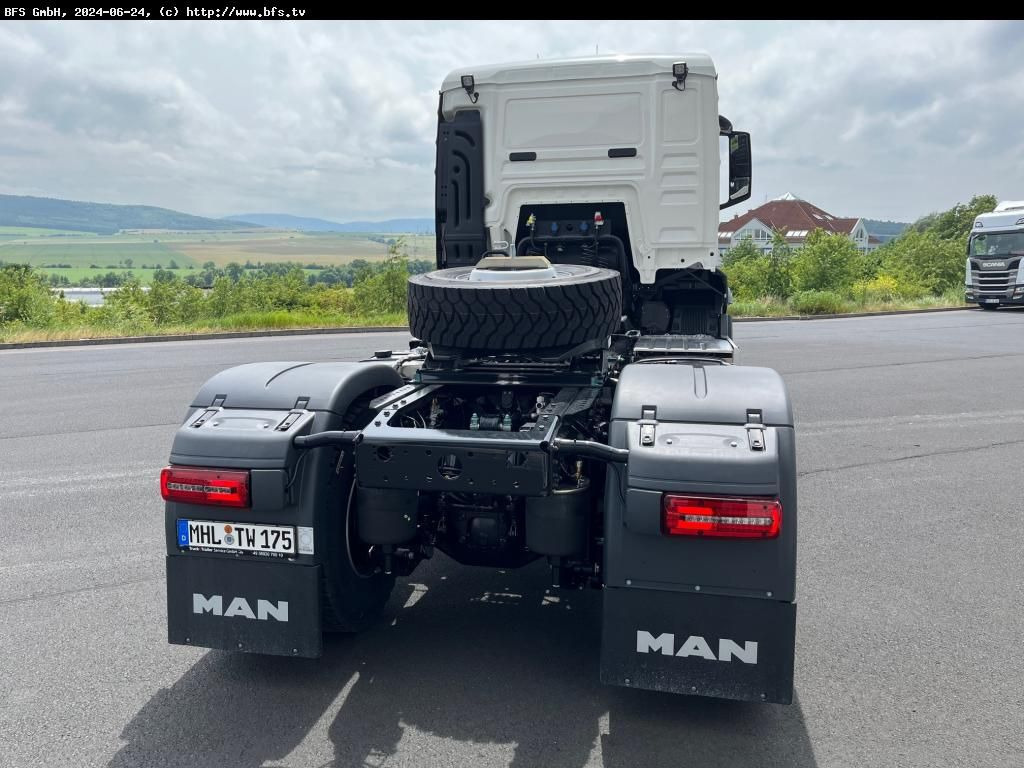 MAN TGS (TG3) 18.520 4x4 BL SA hohe Bauart, Kipphydr - Gjysmë-kamion: foto 2 MAN TGS (TG3) 18.520 4x4 BL SA hohe Bauart, Kipphydr - Gjysmë-kamion: foto 2