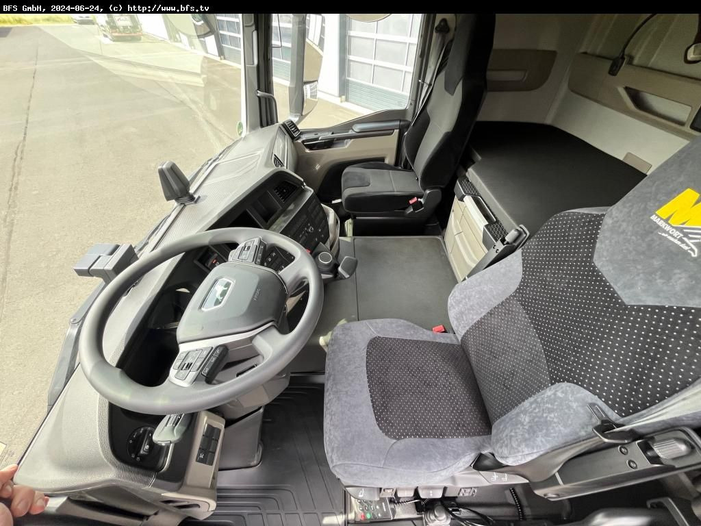 MAN TGS (TG3) 18.520 4x4 BL SA hohe Bauart, Kipphydr - Gjysmë-kamion: foto 4 MAN TGS (TG3) 18.520 4x4 BL SA hohe Bauart, Kipphydr - Gjysmë-kamion: foto 4