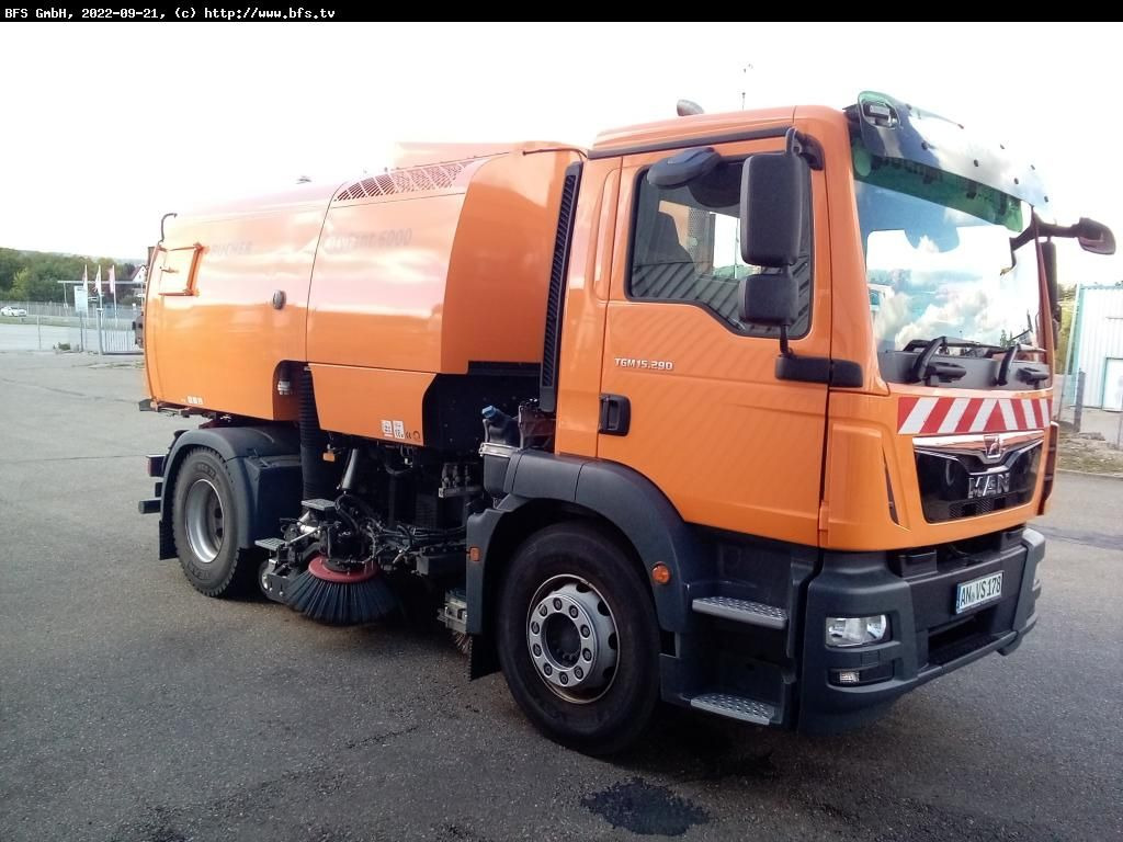 MAN TGM 15.290 4x2 BL CityFant 6000 SH Doppelseitige - Makinë fshirëse për rrugët: foto 2 MAN TGM 15.290 4x2 BL CityFant 6000 SH Doppelseitige - Makinë fshirëse për rrugët: foto 2