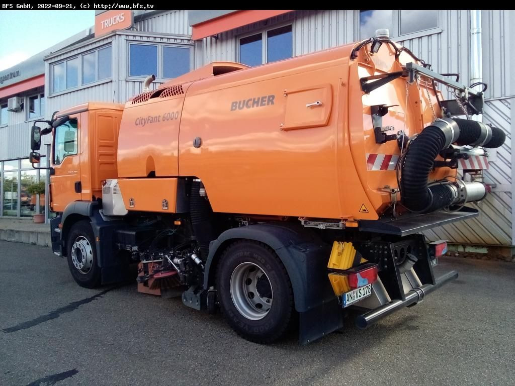MAN TGM 15.290 4x2 BL CityFant 6000 SH Doppelseitige - Makinë fshirëse për rrugët: foto 3 MAN TGM 15.290 4x2 BL CityFant 6000 SH Doppelseitige - Makinë fshirëse për rrugët: foto 3