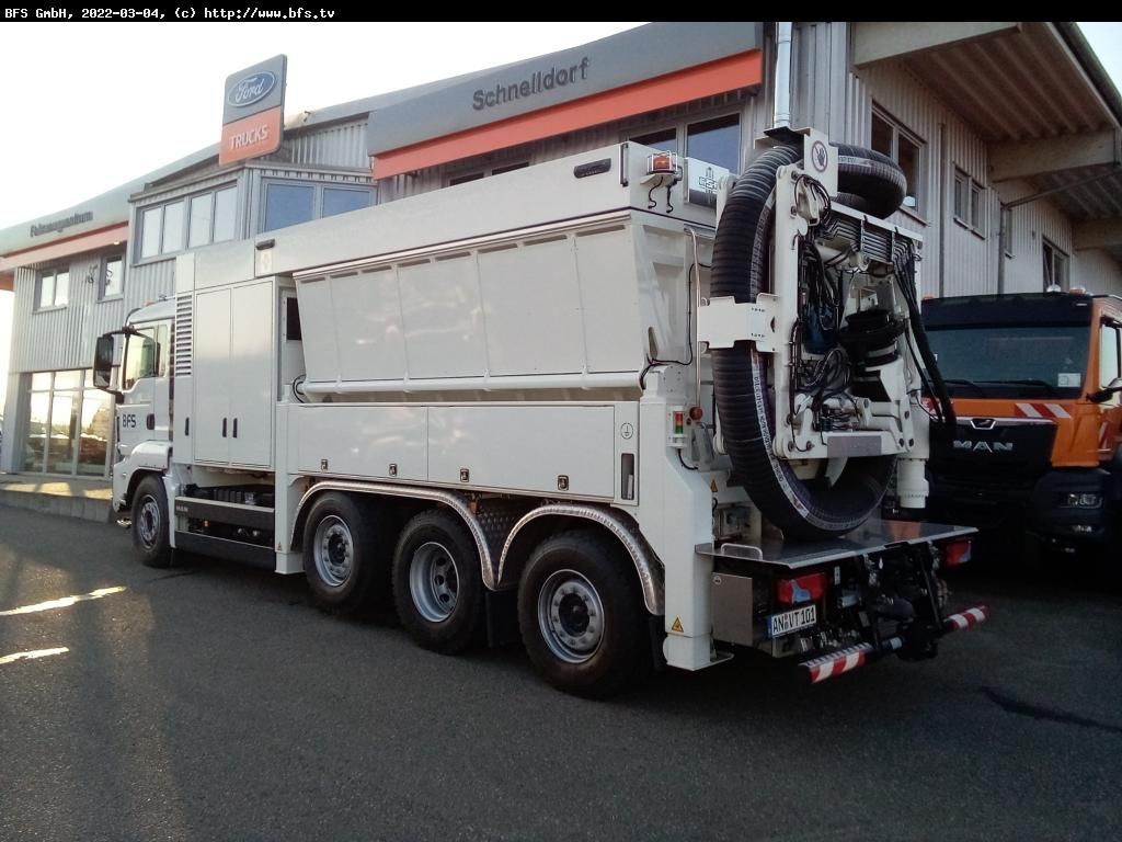 MAN TGS 35.510 8X4-4 BL RSP Saugbagger - Kamion me vakuum: foto 3 MAN TGS 35.510 8X4-4 BL RSP Saugbagger - Kamion me vakuum: foto 3