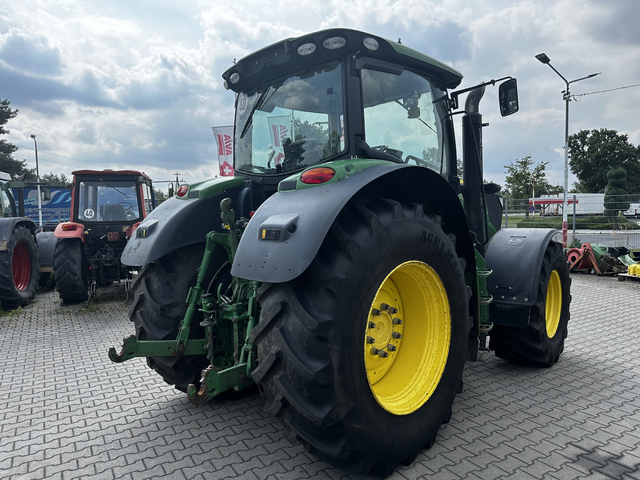 John Deere 6195R - Traktor: foto 2 John Deere 6195R - Traktor: foto 2