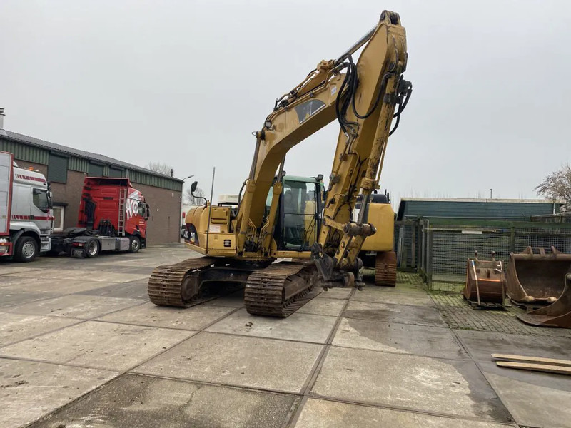 Caterpillar CAT 315C 17136 HOURS - Ekskavator me zinxhirë: foto 2 Caterpillar CAT 315C 17136 HOURS - Ekskavator me zinxhirë: foto 2