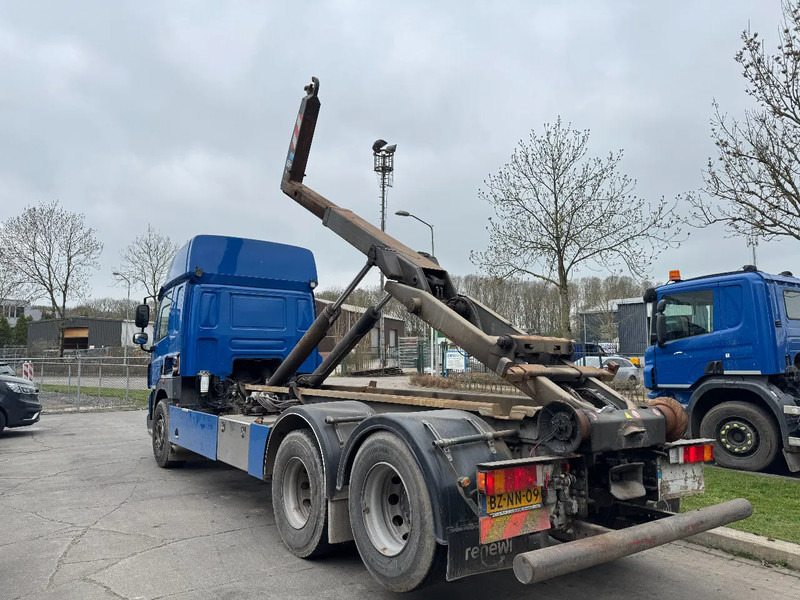 DAF CF 85 6X2 - EURO 5 + VDL HOOK + LIFT AXLE - Kamion vetëngarkues: foto 5 DAF CF 85 6X2 - EURO 5 + VDL HOOK + LIFT AXLE - Kamion vetëngarkues: foto 5