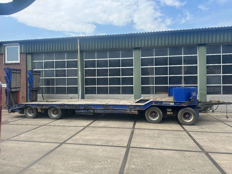 Diversen MUELLER-MITTELTAL, 4 AXLE, DOUBLE HYDRAULIC RAMPS. - Rimorkio me plan ngarkimi të ulët: foto 2 Diversen MUELLER-MITTELTAL, 4 AXLE, DOUBLE HYDRAULIC RAMPS. - Rimorkio me plan ngarkimi të ulët: foto 2