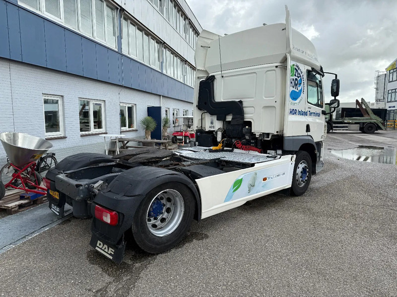 DAF CF 400 4X2 - Gjysmë-kamion: foto 5 DAF CF 400 4X2 - Gjysmë-kamion: foto 5