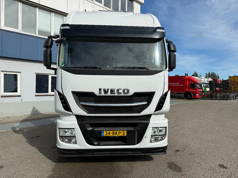 Iveco Stralis 440.42 Iveco AS440STX/P Hi-Way Stralis - Gjysmë-kamion: foto 2 Iveco Stralis 440.42 Iveco AS440STX/P Hi-Way Stralis - Gjysmë-kamion: foto 2